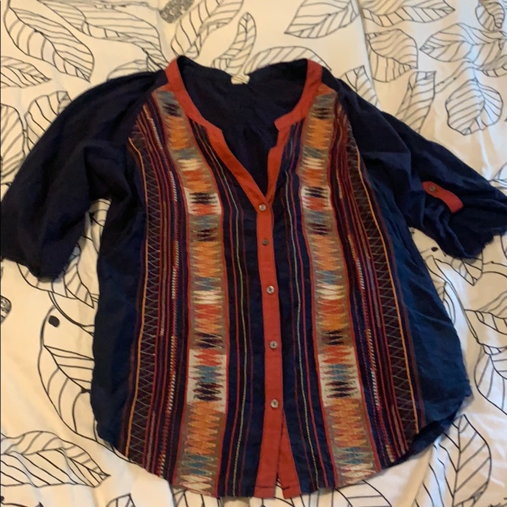 Embroidered Anthro 1/2 sleeve top